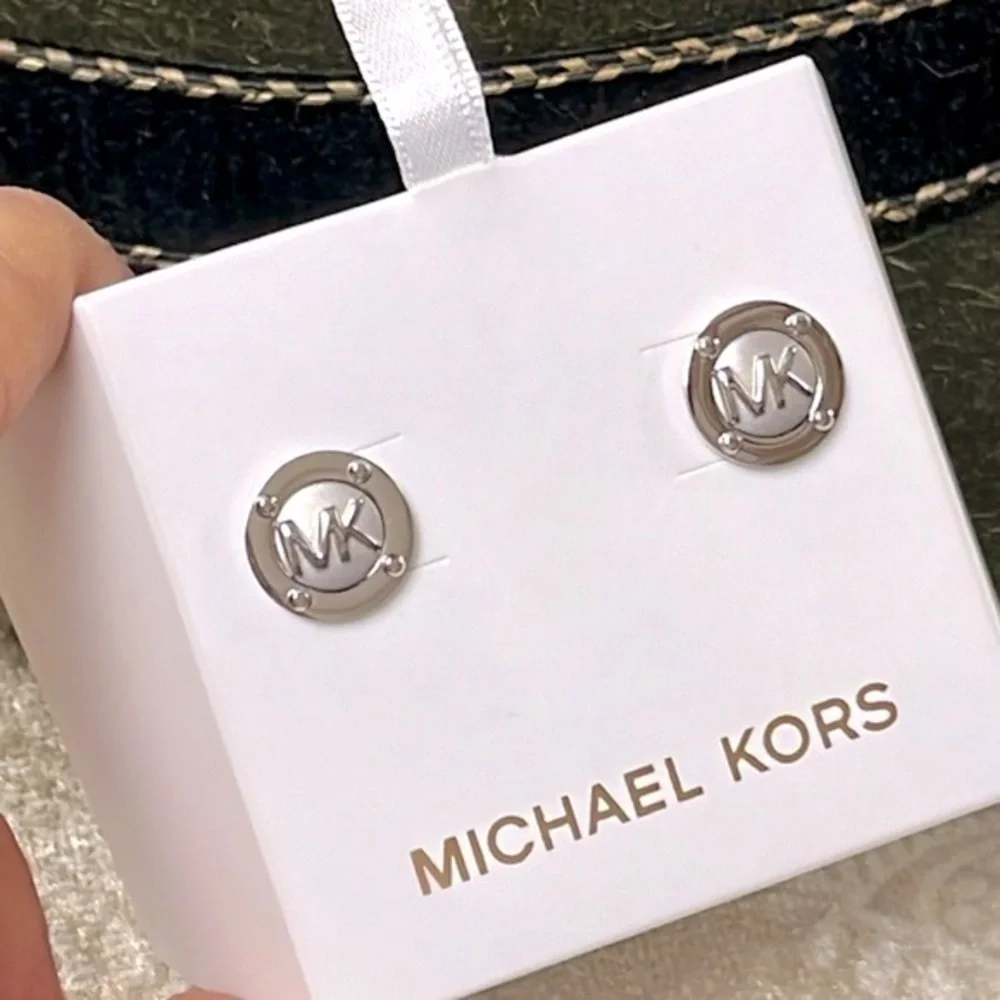 Michael Kors michael logo